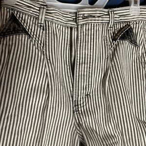 Black and white striped Rocky Mountain jeans size 28/7